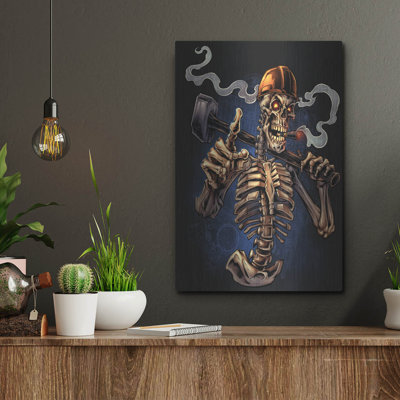 «Sledgehammer Skeleton Licensing» par Flyland Designs