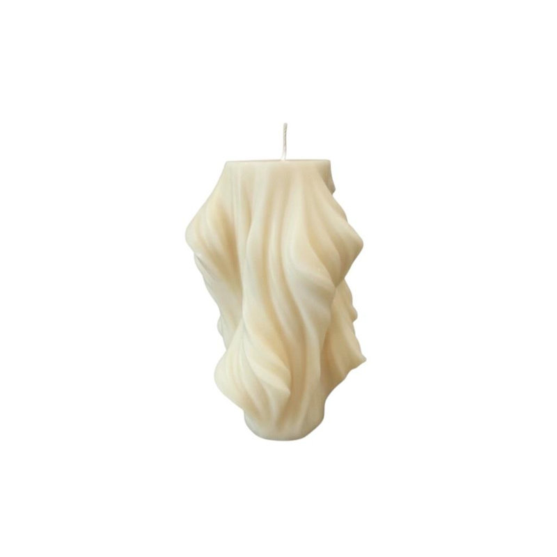 Bougie blanche torsadée 4 po