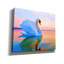 «White Swan» par Ata Alishahi - impression sur toile tendue