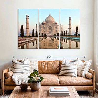 Kavia Taj Mahal au coucher du soleil