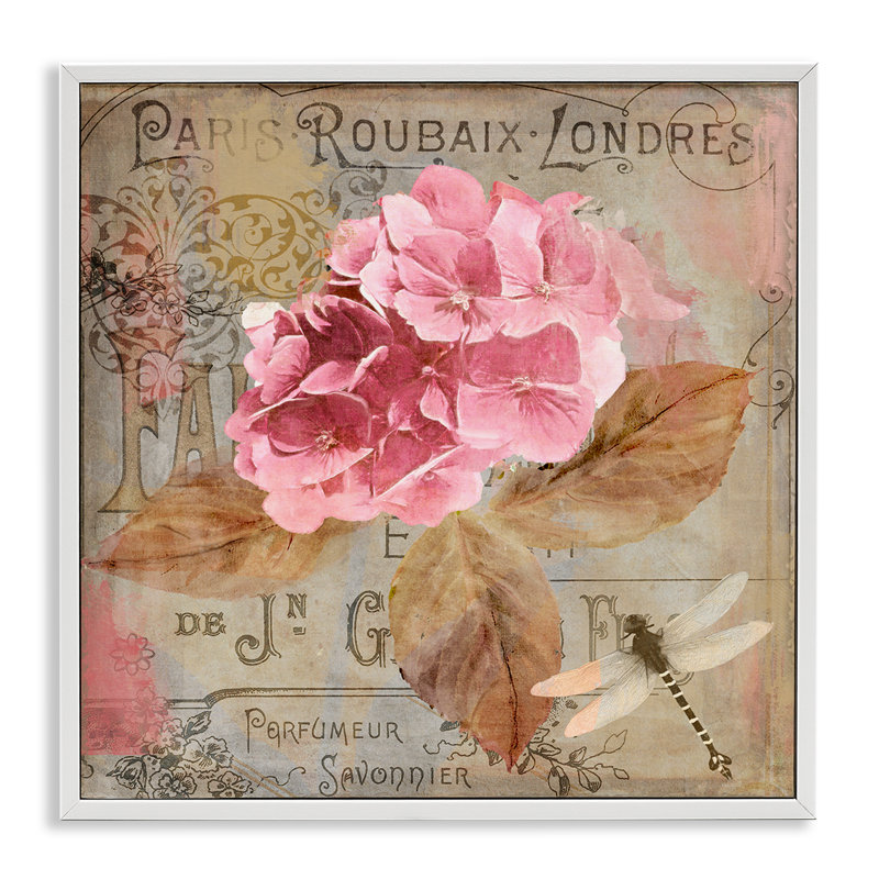 Vintage hydrangea français, giclée encadrée, design par Sasha, Estampe numérique encadrée blanc bord de mer