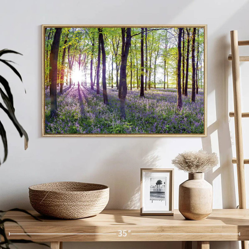 Bluebells and sunrise, 25 po x 17 po, Cadre flottant en bois naturel