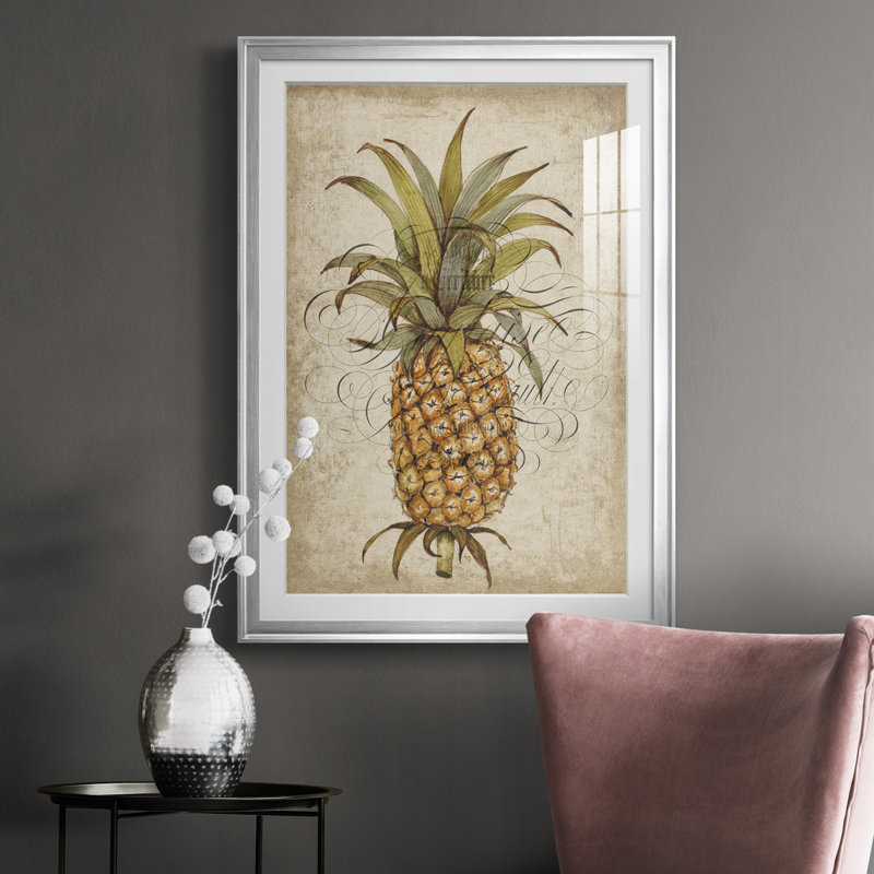Pineapple Study II, reproduction encadrée de qualité supérieure - prête à être accrochée, H 42,5 po x l 30,5 po x P 1 po