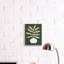 «Minimal Potting Plant Yellow Foliage over Green» par Victoria Barnes - impression-1239030710-1239030707