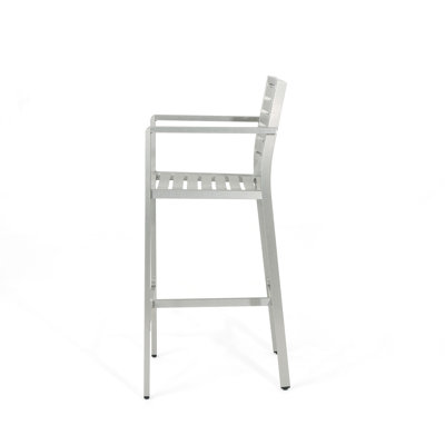 Outdoor Lounge Chair