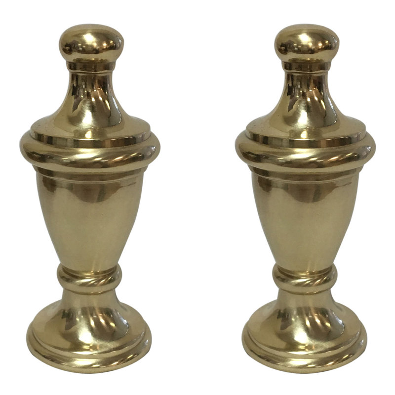 Fleuron simple en forme de vase, Laiton poli