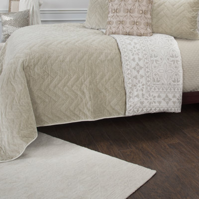 Farmhouse / Country Velvet Quilt
