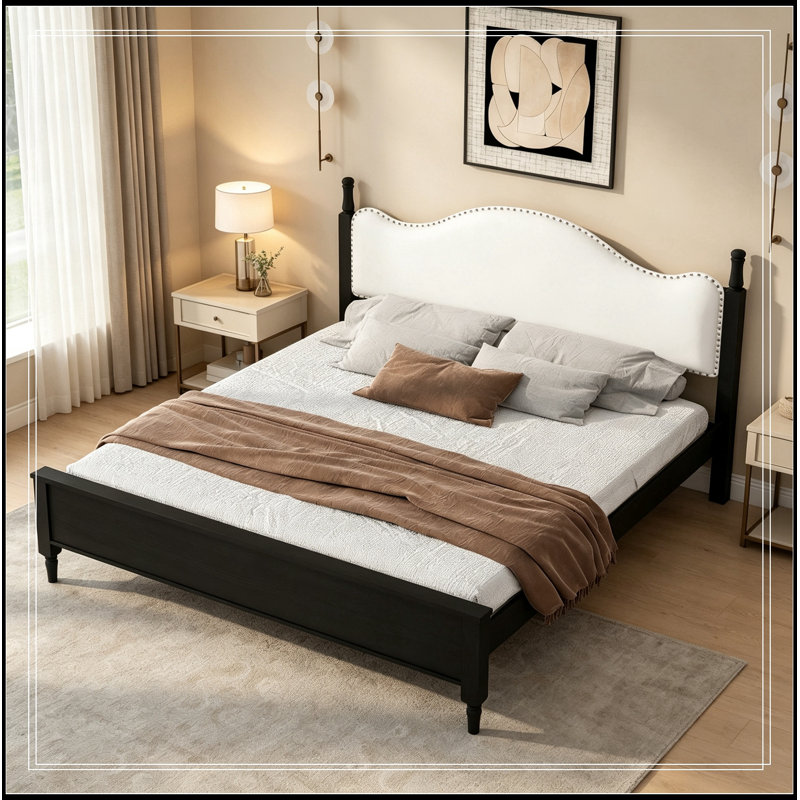 Lit plateforme très grand en bois Geib avec tête de lit tapissier, Black+White