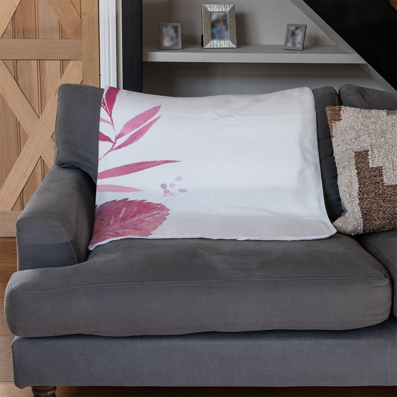 Quiles Quilted Throw Blanket