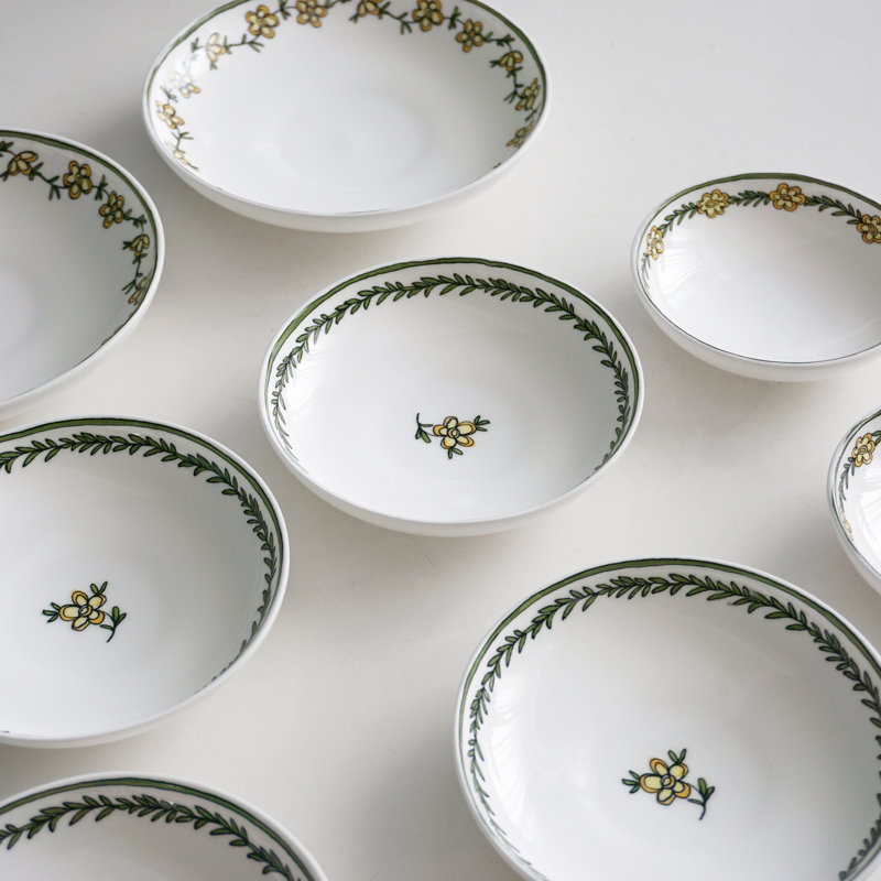 Daisy Chain Bone China Appetizer Plate