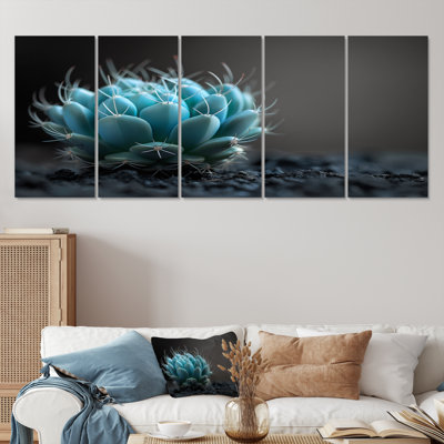 «Green», gris, monochrome, fleur de désert, cactus