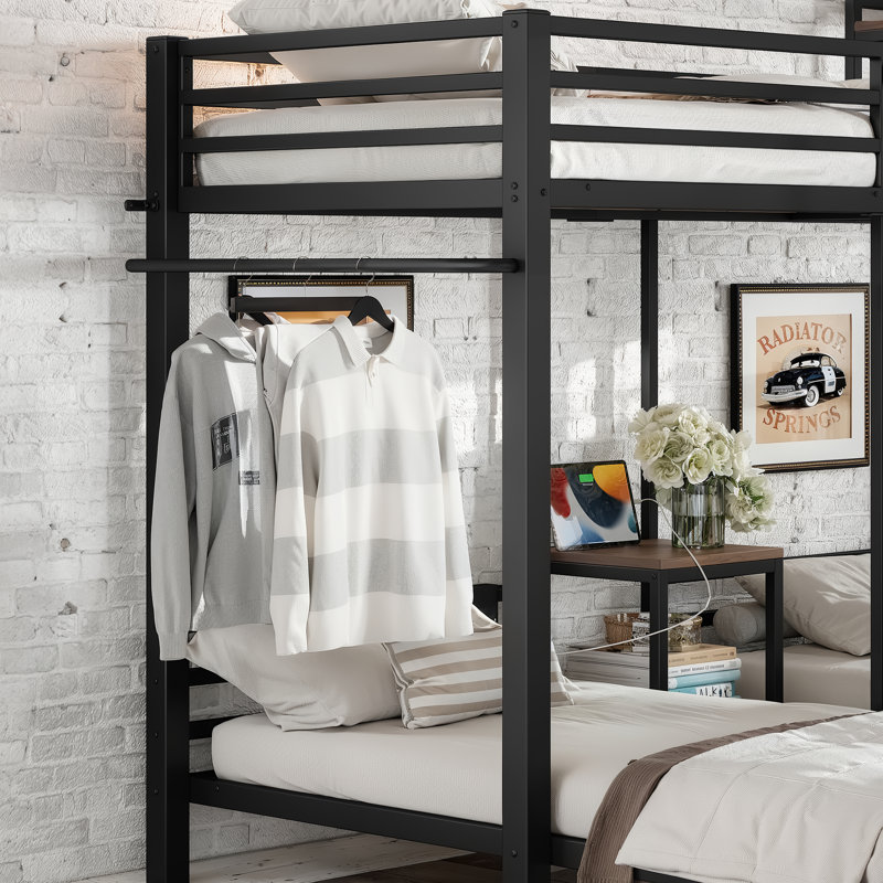 Lit superposé triple avec escalier de rangement et station de charge USB, lit superposé en métal robuste à 3 lits avec tablettes latérales et cintre, taille simple sur simple, noir