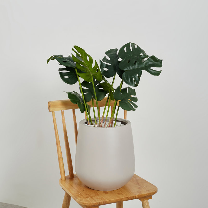 Pot à fleur Fion, Gris crème, H 21,75 po x l 17,25 po x P 17,25 po