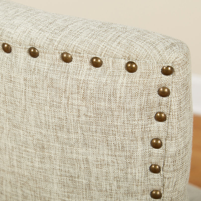 Chaise Parsons rembourrée et capitonnée Beti, Gris patiné