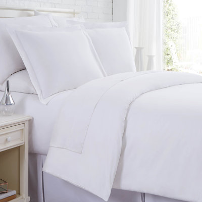 Southshore Fine Linens Sateen King/California King 300 Thread Count 100% Cotton Duvet Cover Set, Button Closure, 3-Piece, Solid White