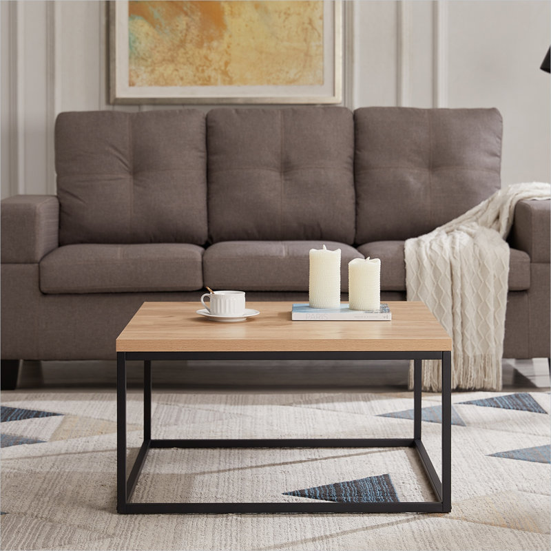 Table basse avec plateau en faux marbre et finition chêne, structure industrielle moderne carrée de 30 pouces