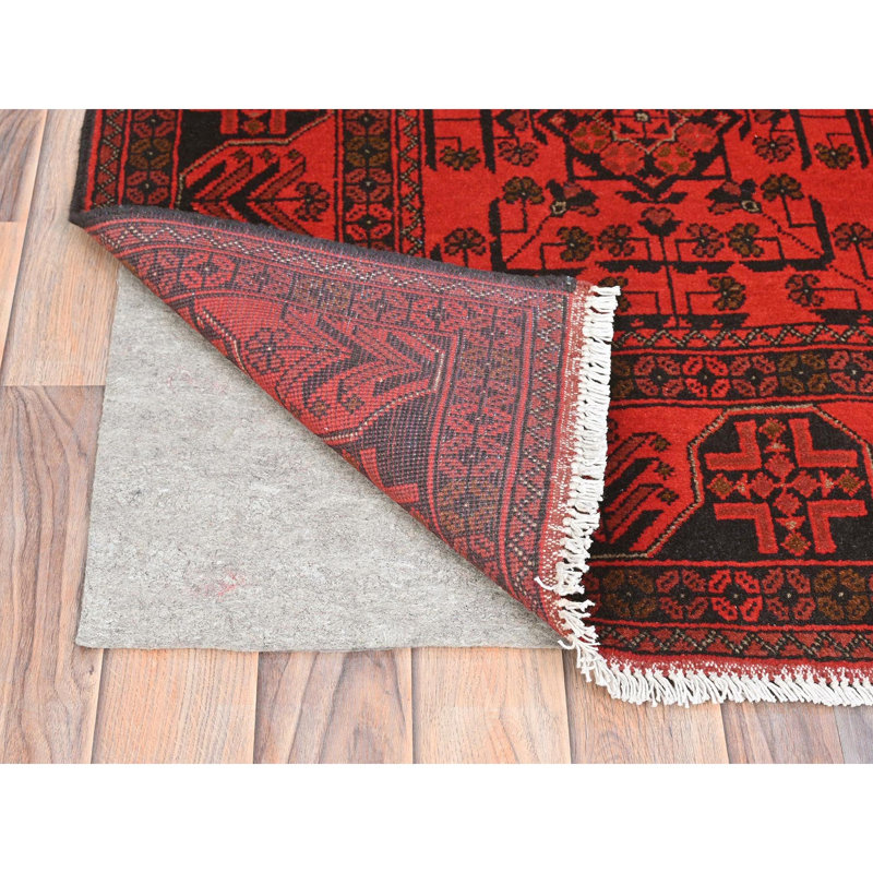 Tapis rouge nouvel âge en laine 4 pi 2 po x 6 pi 5 po Zwingle