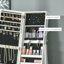 Armoire à bijoux avec miroir Deverel-215614110