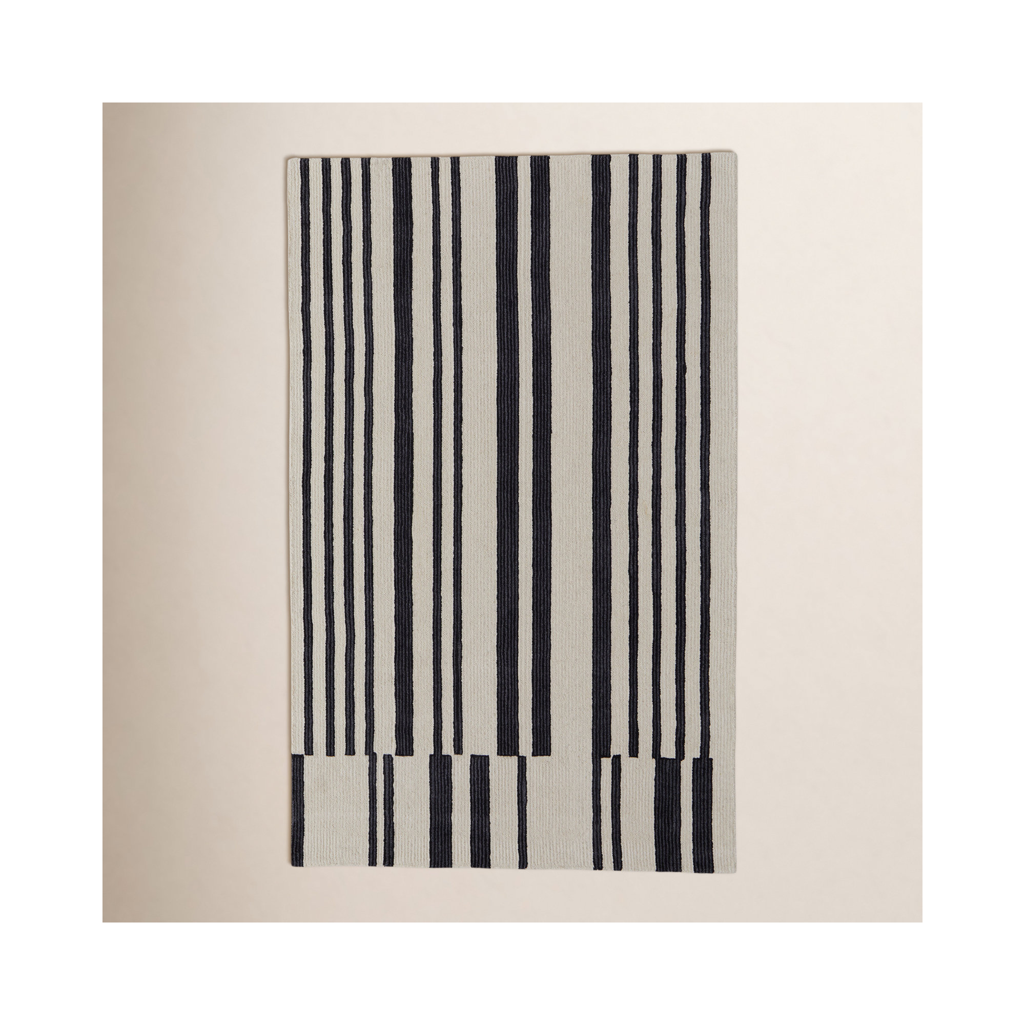 Ryo Rug, Rectangle 5' x 8'