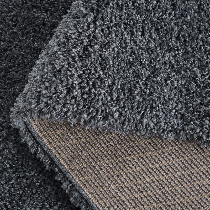 Tapis gris foncé Delane, Rectangle de 5 pi 3 po x 7 pi 6 po