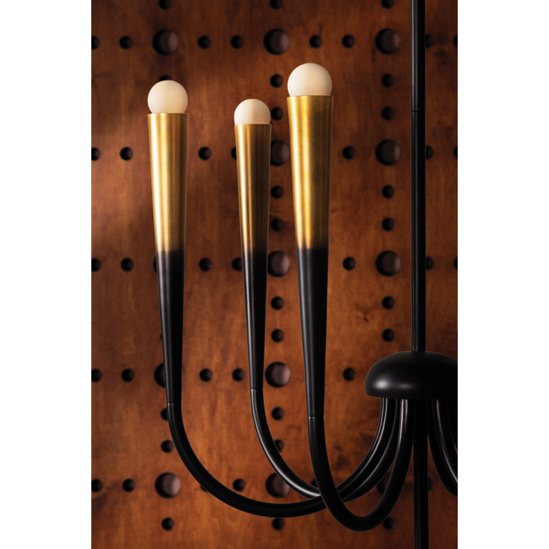 Lustre Adley en laiton dégradé par Cortney Bishop, 6 lumières, H 26,5 po x l 26,5 po x P 26,5 po