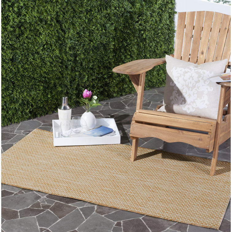 Tommy Hooked Cream Indoor/Outdoor Rug