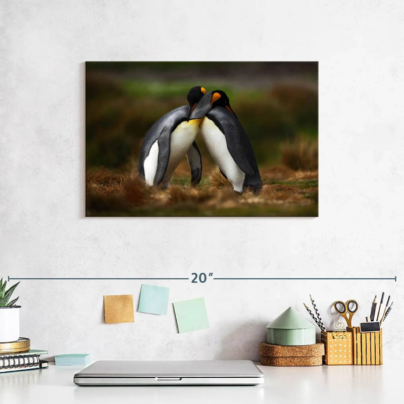 Brampt Penguin Love, 8" H x 12" W