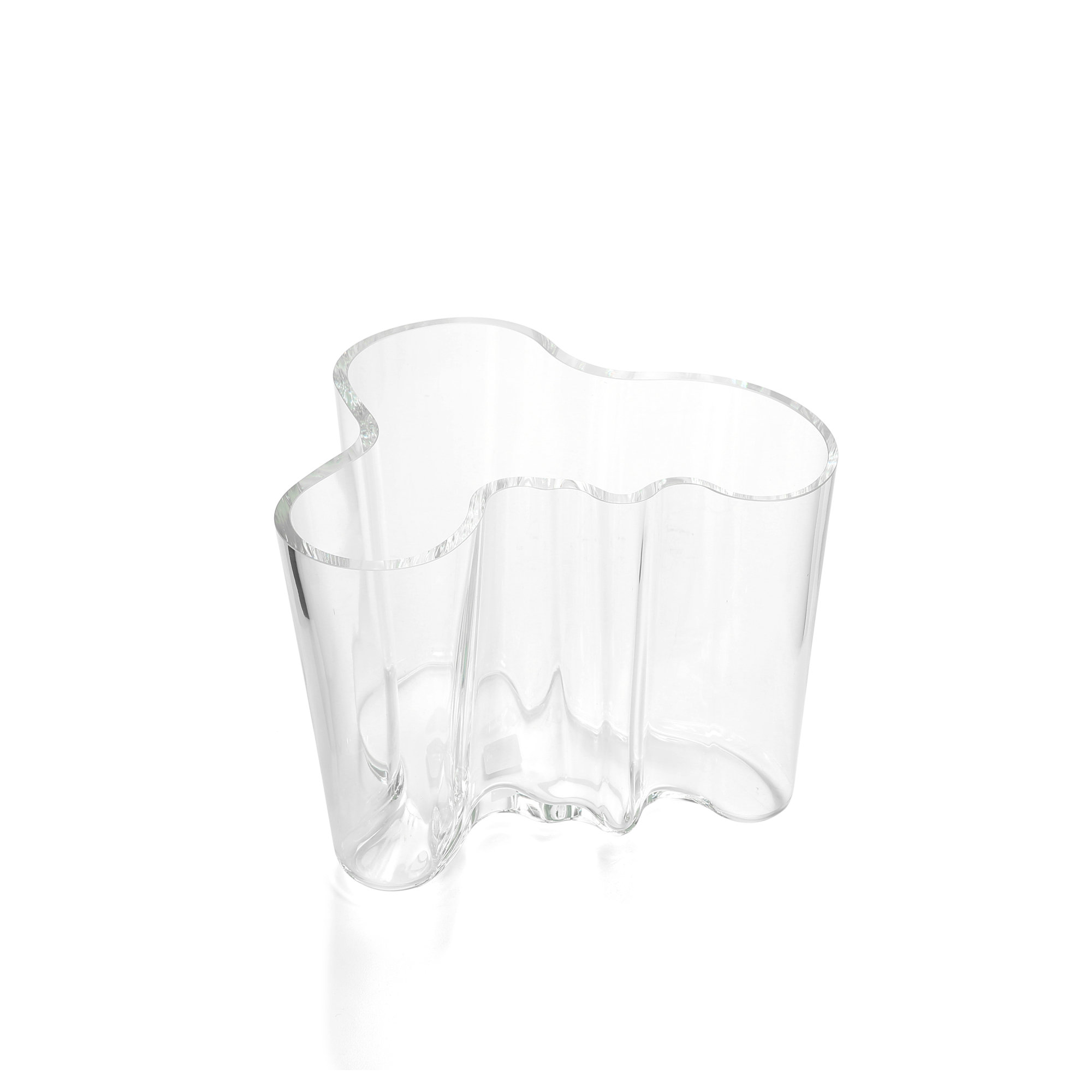 Aalto Glass Table Vase, 4.72" H x 6.06" W x 4.75" D, Clear