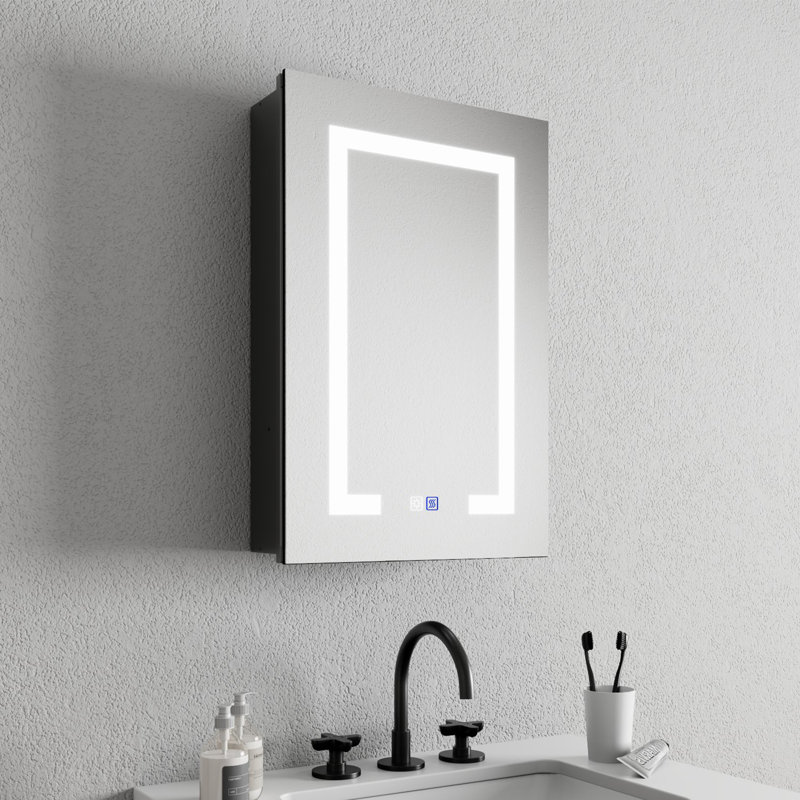 Pharmacie à DEL H 26 po avec miroir et tablettes réglables, H 24 po x l 16 po x P 5,25 po, Gauche