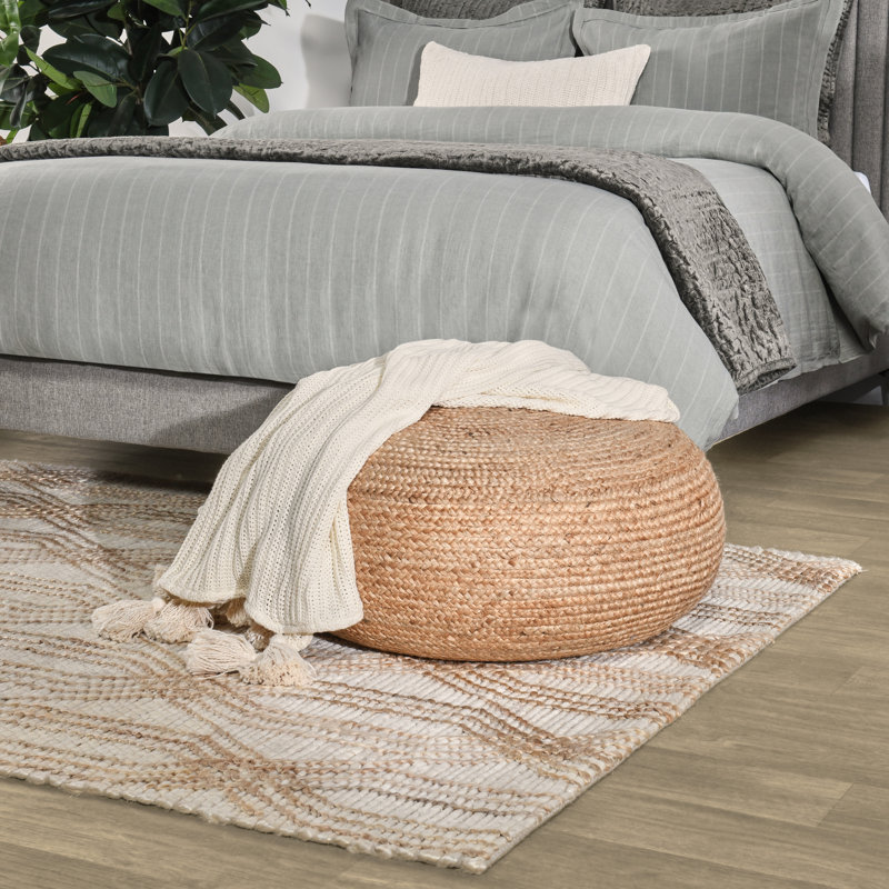 Ivory and Beige Diamond Wool Rectangular Area Rug 5' x 8'