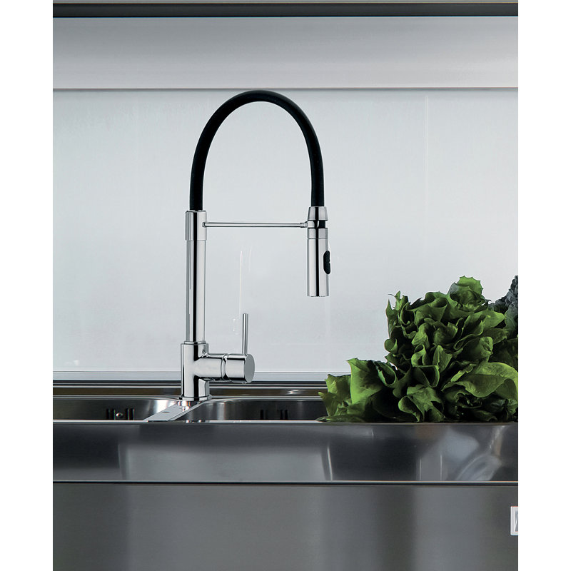Single Handle Pull Out Faucet with Silicon Spout, Chrome