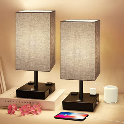 Fusaro USB Standard Table Lamp