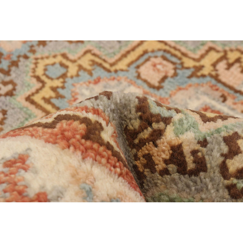 Tapis gris Serapi Heritage 2 pi 4 po x 8 pi 2 po