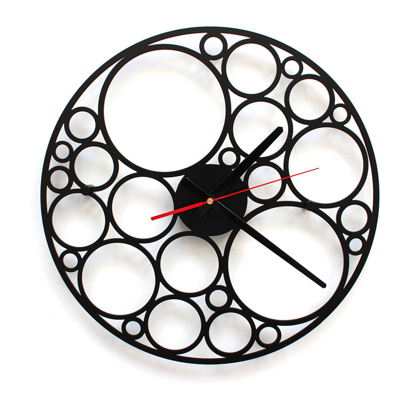 Qule Metal Wall Clock