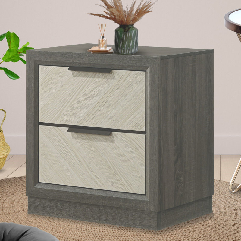Camil 4 Piece Bedroom Set