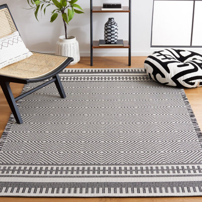 Tapis tissé à la machine Belniak