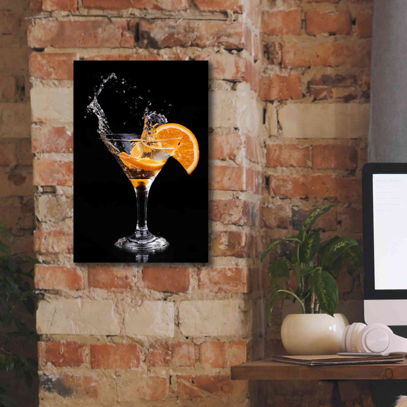 "Latitude Vermouth" par Epic Portfolio, art mural sur toile Latitude Run®, H 18 po x l 12 po x P 0,75 po