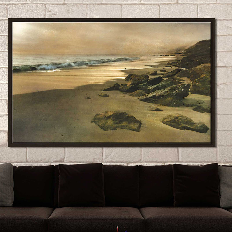 «Beach at Dusk», reproduction, H 31,5 po x l 51,5 po x P 2 po, Cadre flottant espresso
