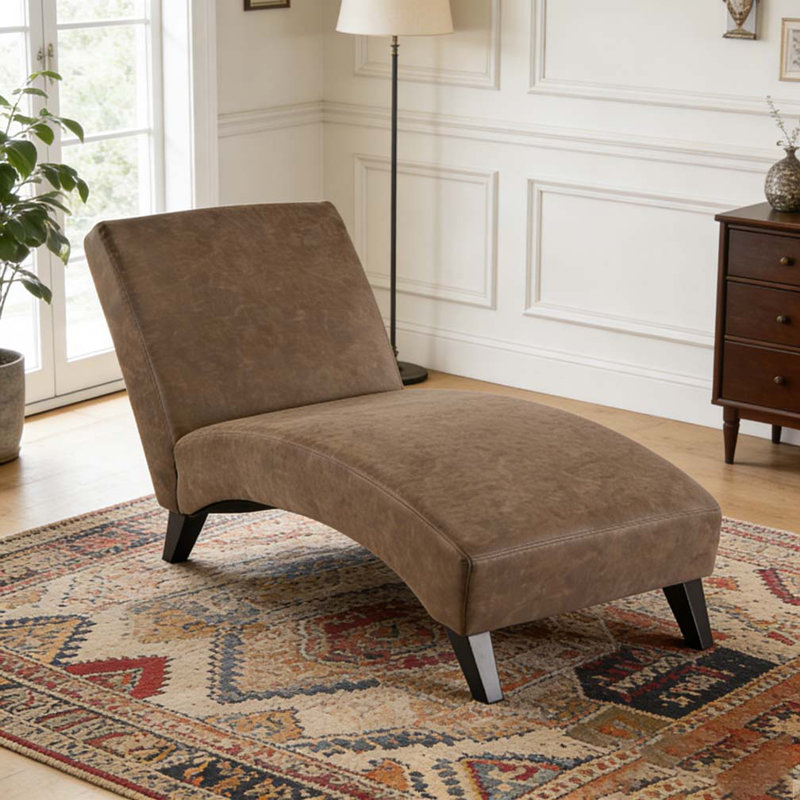 CHAISE LOUNGE