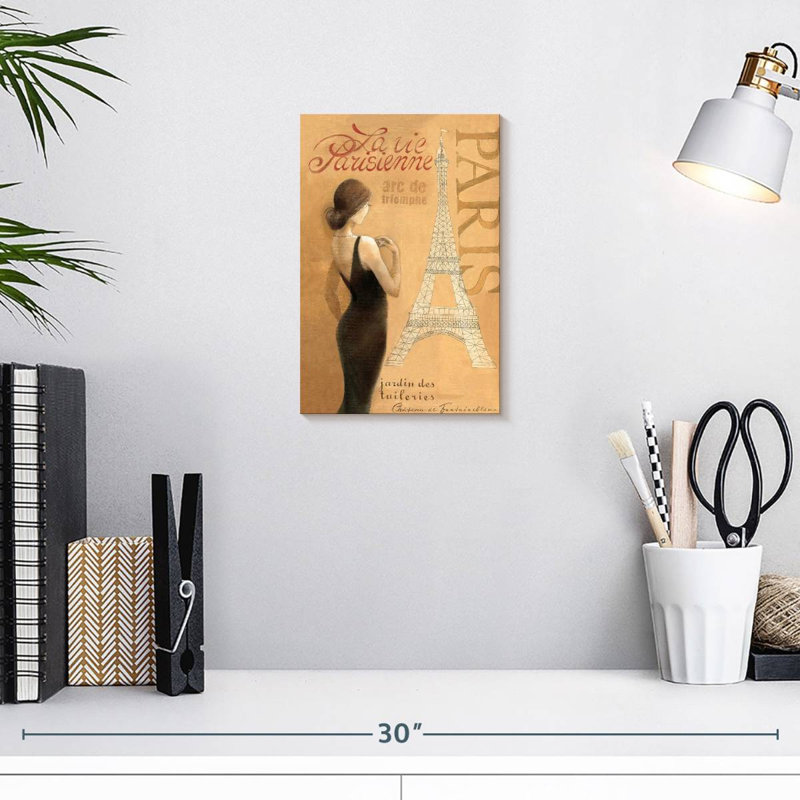 Dames de la Navette de Paris I, H 12 po x l 8 po