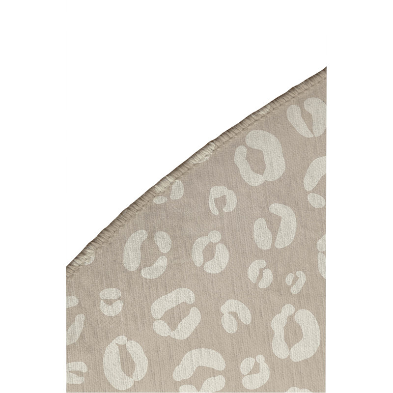 Leopard Play Non-Slip Outdoor Rug, Round 5'