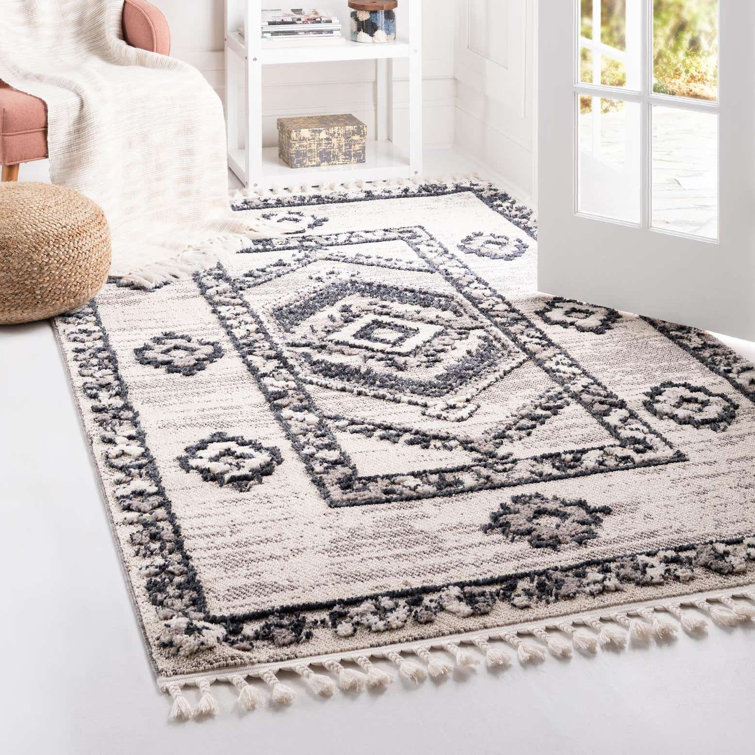 Gosnold Geometric Indoor Rug