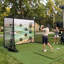 Filet de pratique de golf 9,5 X 7 pi avec écran d'impact et tapis de frappe | Entraînement intérieur / extérieur + projection de films