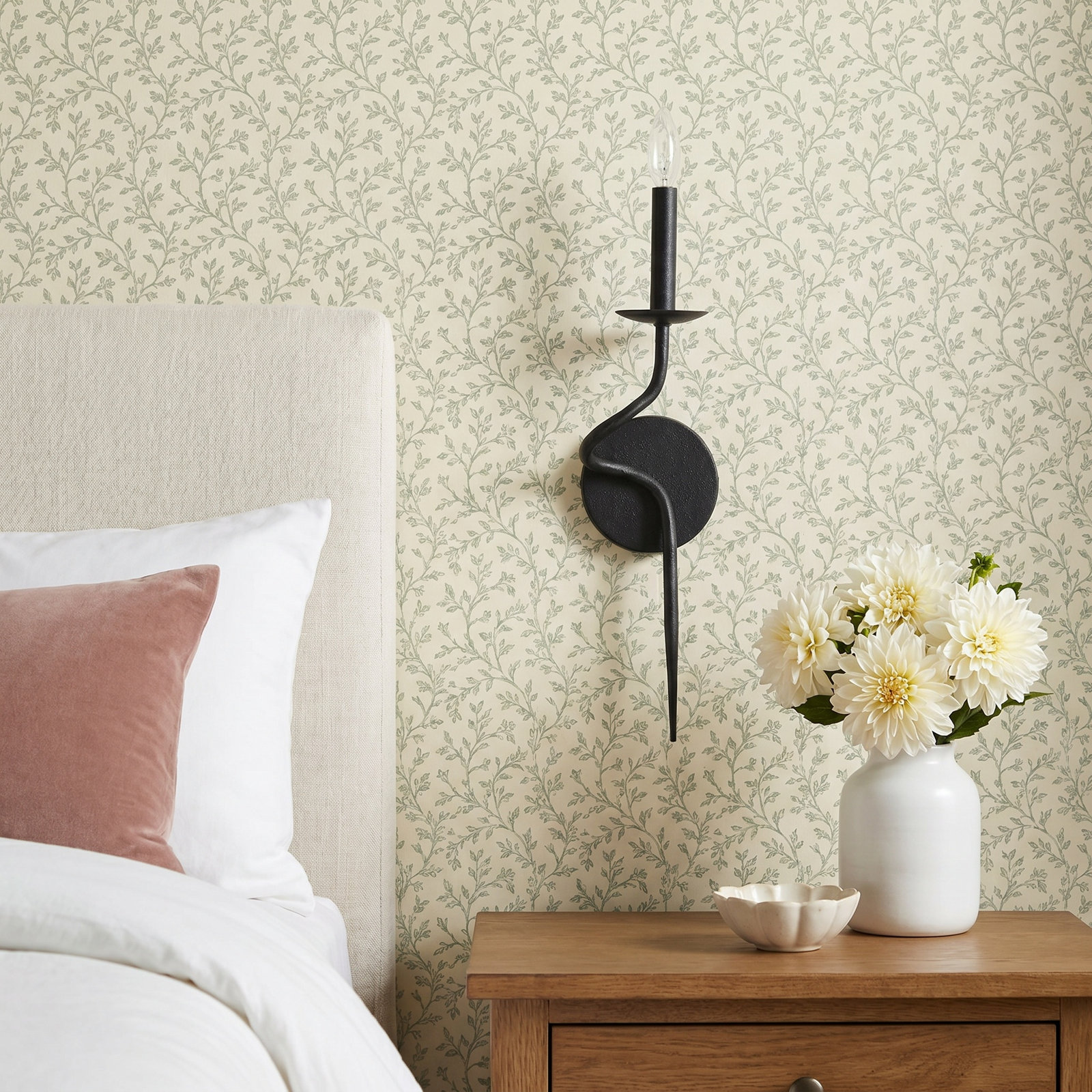 Olivia Iron Candle Wall Light