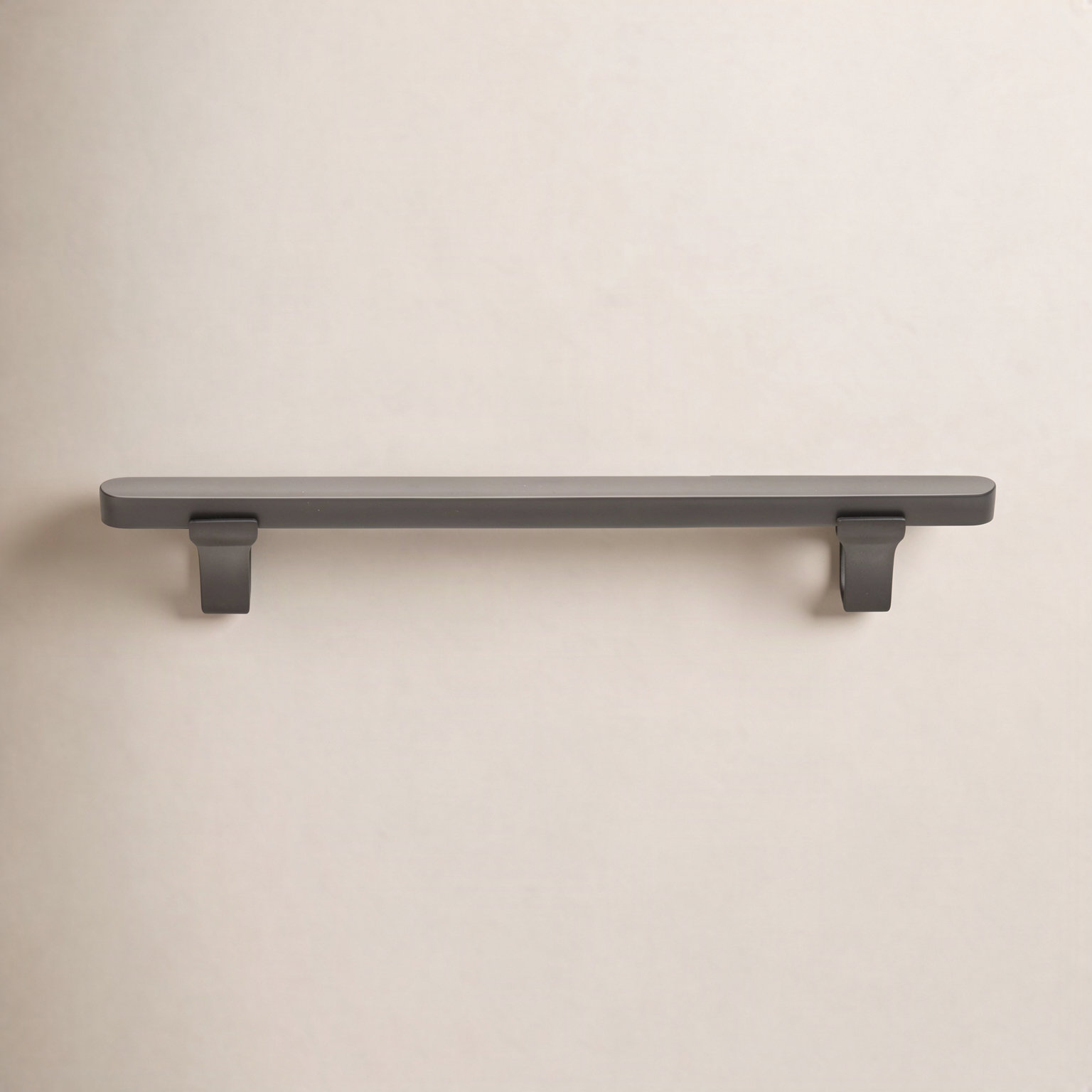 Giana 5" Solid Flat Bar Cabinet Pull, Graphite
