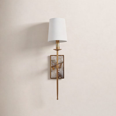 Garnet Single Light Wallchiere