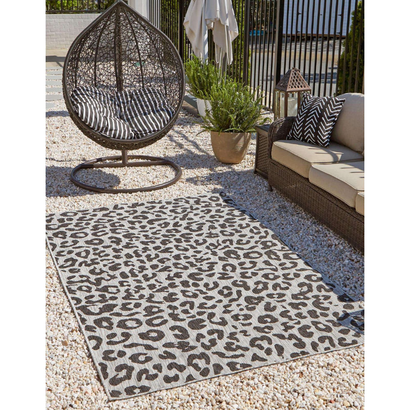 Tapis d'extérieur joyeux couleur pierre, Rectangle de 5 pi x 8 pi