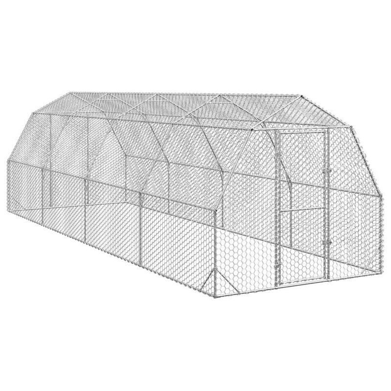 Alle Chicken Run, 225cm H x 800cm W x 250cm D
