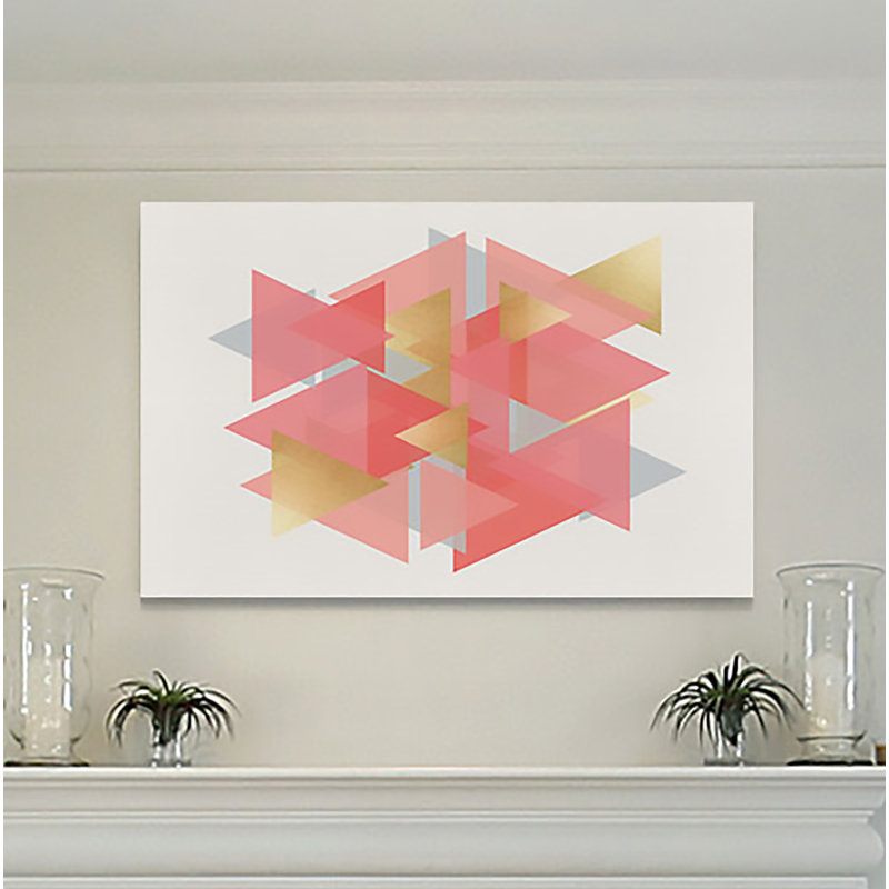 «Scandinavian Triangles», reproduction, H 32 po x l 48 po x 1,5 po, Toile tendue