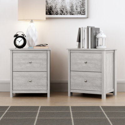 Isenbert 2-Drawer Nightstand